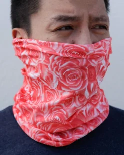 Andrew - Agent Field Of Roses Seamless Mask Bandana - Pink